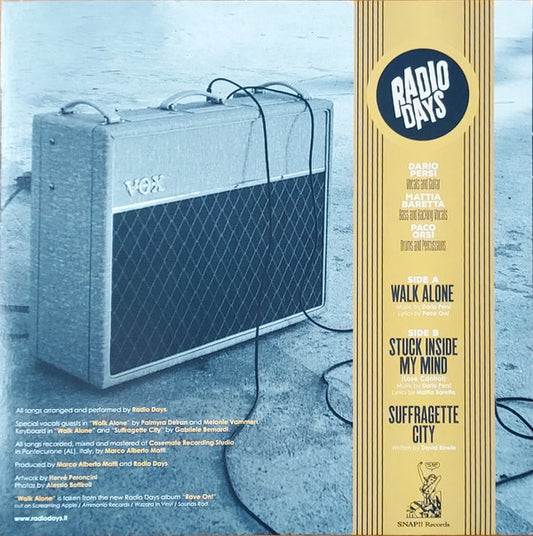 Radio Days (2) : Walk Alone (7",45 RPM,EP)